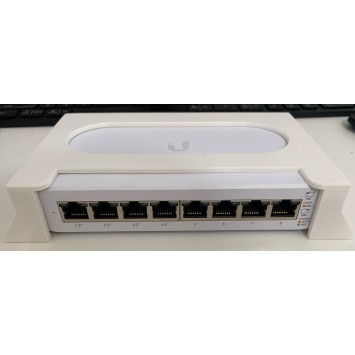 kopi af Unifi Flex 2.5G-8 / PoE väggfäste