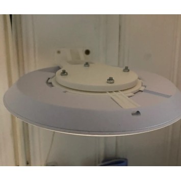 Unifi AP AC lite väggfäste